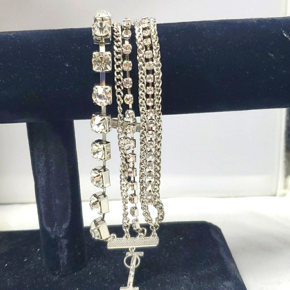 Isaac Mizrahi 4 strand silver rhinestone bracelet - Picture 3 of 5